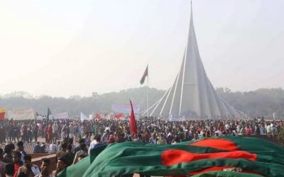 জাতীয় স্মৃতিসৌধে জনতার ঢল : জাতির শ্রেষ্ঠ সন্তানদের শ্রদ্ধাভরে স্মরণ