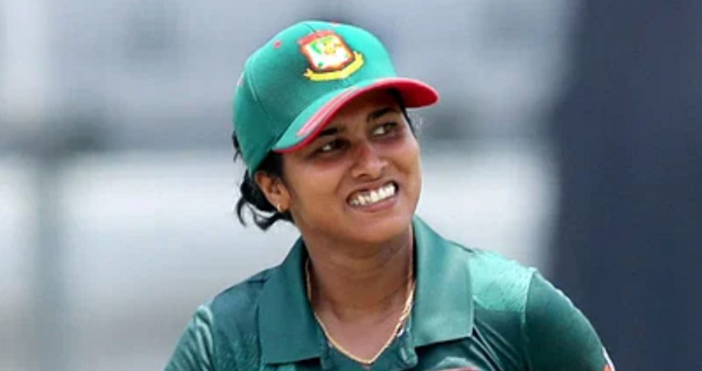 ফারজানার ইতিহাস গড়া সেঞ্চুরি
