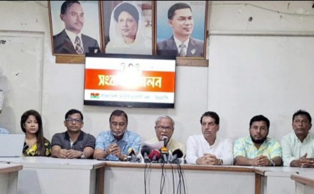বিরোধী দলের কর্মসূচিকে বরদাশত করছে না সরকার: রিজভী
