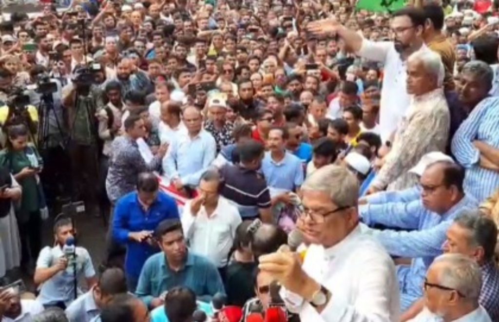 গণতন্ত্র পুনরুদ্ধারে দেশের মানুষ ঐক্যবদ্ধ : মির্জা ফখরুল