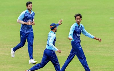 বাংলাদেশকে বড় ব্যবধানে হারিয়ে ফাইনালে ভারত