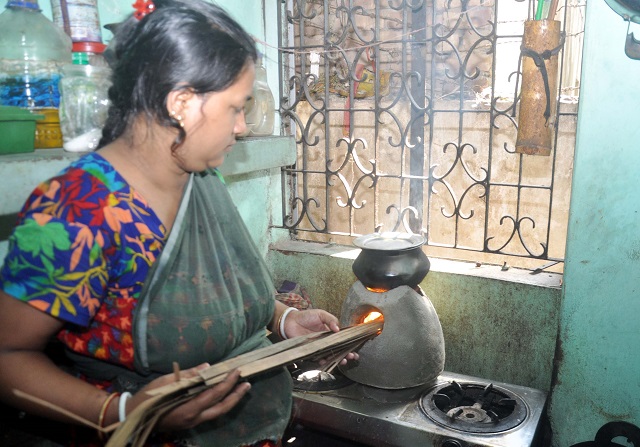 শীঘ্রই কাটছে না গ্যাস সংকট, বাড়বে দূর্ভোগ
