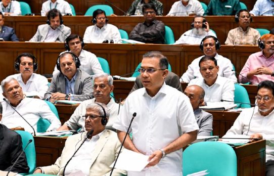 এবারের বাজেট হবে সুন্দর, স্বাভাবিক ও বাস্তবমুখী : প্রধানমন্ত্রী