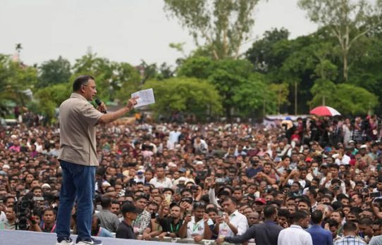 যারা বাজেটকে জনবিরোধী বলেন তারা বন্ধু না : প্রধানমন্ত্রী