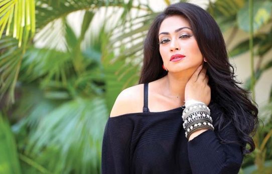 পপি এখন সংসার নিয়েই ব্যস্ত থাকতে চান