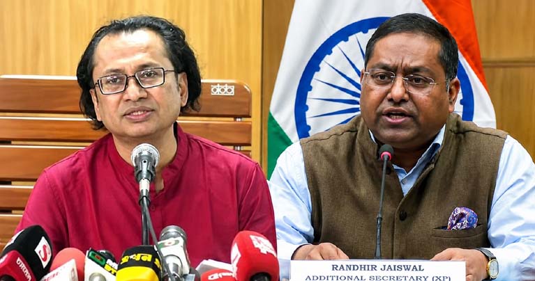 উপদেষ্টা ডা. জাহেদের দিল্লি থেকে ফেরত আসা নিয়ে যা বললো ভারত