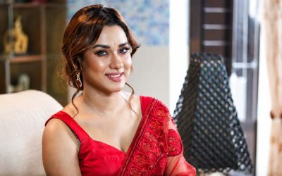 গ্রেপ্তার হওয়া সেই ব্যবসায়ীর সঙ্গে সম্পর্ক নিয়ে মুখ খুললেন নায়িকা ববি